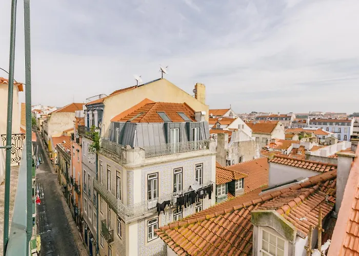 Rent4rest Castle View Family & Friends In Bairro Alto Lisboa
