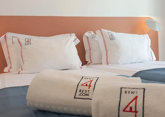 Rent4rest Castle View Family&friends In Bairro Alto Apartment Lissabon