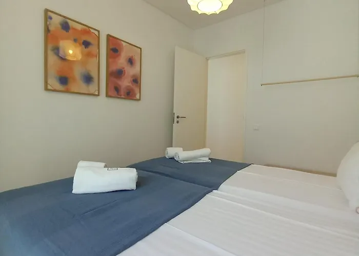 Apartment Rent4rest Castle View Family&friends In Bairro Alto Lissabon