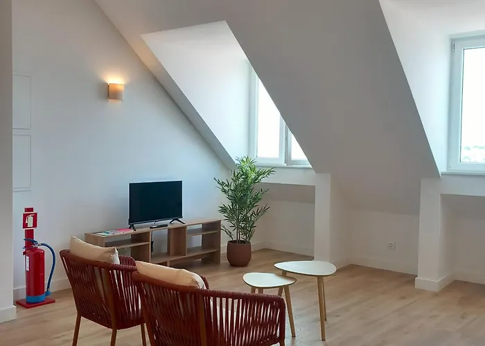 Rent4rest Castle View Family&friends In Bairro Alto Apartment Lissabon