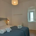 Rent4rest Castle View Family & Friends In Bairro Alto דירה *